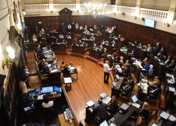 Semestre clave en la Legislatura: minería, presupuesto y las reformas de Alfredo Cornejo