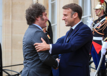 Milei vuelve de Francia: la decisión que tomó sobre los viajes, la tensión con Villarruel y el anuncio en La Rural