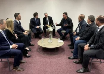 Milei tuvo una reunión clave por el comercio con Bolsonaro y dos gobernadores conservadores de Brasil