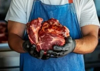 Río Negro: insólito hallazgo en la carne de un comedor escolar