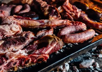 Día del Amigo: cuánto costará hacer un asado para celebrar en Mendoza
