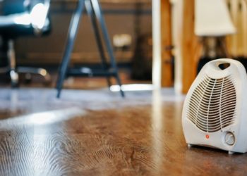 Otra víctima que se cobra el frío: Se le prendió fuego un caloventor, las llamas pasaron al colchón en el que dormía y murió por las quemaduras