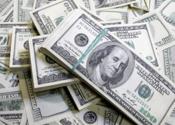 Flexibilización del cepo: quiénes podrán volver a comprar dólar MEP y contado con liqui desde hoy