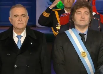 Javier Milei firma su Pacto de Mayo EN VIVO: minuto a minuto