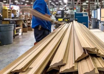 La producción de la industria pyme cayó 17,8% anual en julio
