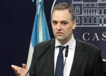 Adorni: «Si Alberto Fernández utilizó el despacho presidencial es despreciable»