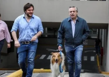 Leandro Santoro se distancia de Alberto Fernández tras las denuncias de violencia