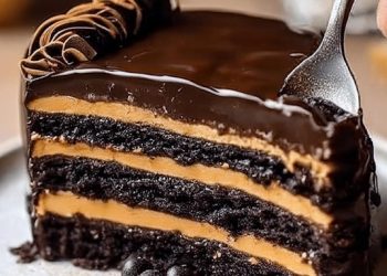 El secreto para hacer la clásica torta argentina de galletas sin horno