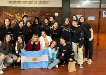 Buscan familia para albergar a estudiante de intercambio de Finlandia