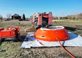 Pese a limitaciones económicas y dificultades logísticas los bomberos de Salto de las Rosas siguen trabajando