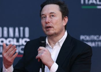 Elon Musk afirmó que en 10 años “habrá millones de personas con el chip cerebral Neuralink”