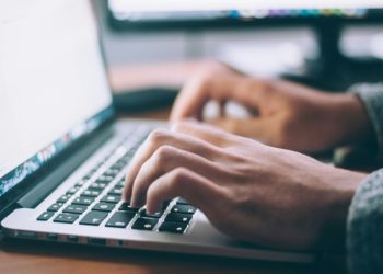 WhatsApp Web: por qué falla el código QR y la manera fundamental para hacer que funcione