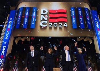 Los otros números en Estados Unidos: Harris adelanta a Trump en recaudaciones para su campaña