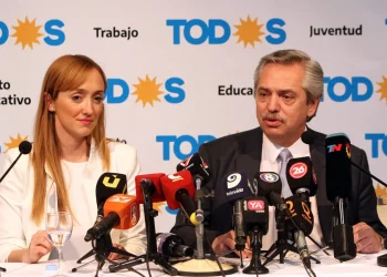 Anabel Fernández Sagasti dijo que le cree a Fabiola Yañez en la denuncia contra Alberto Fernández