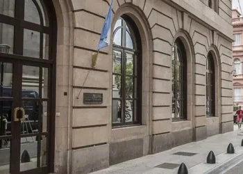 El Gobierno envió al Congreso el DNU que asigna 100 mil millones de pesos a la nueva estructura de la SIDE