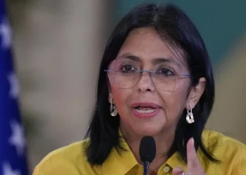El gobierno venezolano expuso sus alegatos sobre la situación política ante el cuerpo diplomático