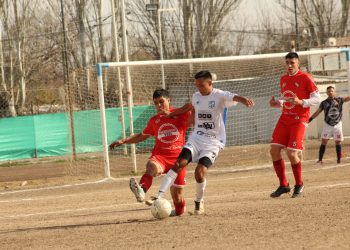 El Porvenir, Deportivo Argentino y Villa Atuel ganaron en el comienzo de la 12ª fecha
