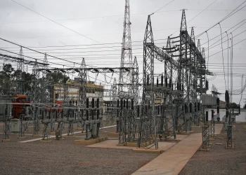 La Provincia puso en marcha la obra que busca reducir cortes de luz masivos por alto consumo