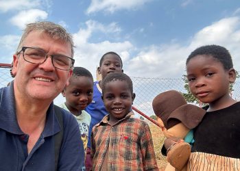 El sanrafaelino Mariano Amaya está en Mozambique realizando ayuda humanitaria: “Ponemos nuestro granito de arena”