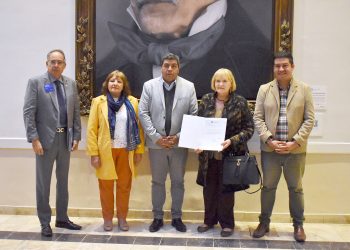 Estuvo en Mendoza y fue distinguida por la Legislatura Stephanie Urchick, presidenta de Rotary Club Internacional
