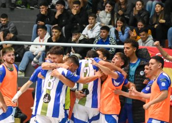 Tenis Club «B» semifinalista de la Copa de Plata Centro de futsal