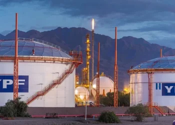 YPF acordó la venta de todas sus áreas maduras en Mendoza