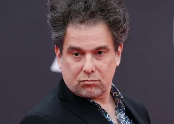 La respuesta de Andrés Calamaro a un usuario que los trató de drogadictos a él, a Maradona y a Fito Páez