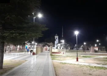 Polémica: Una ciudad de San Luis prohibió que los menores de 16 años circulen solos después de medianoche