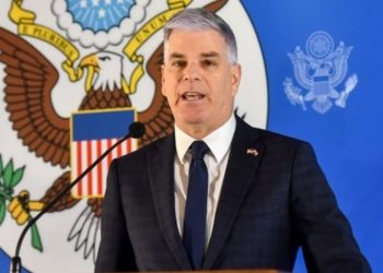 Paraguay pide la salida del embajador de los Estados Unidos