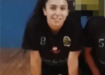 Tragedia en Chubut: Una joven de 19 años se descompensó durante un partido de futsal femenino y murió en el hospital