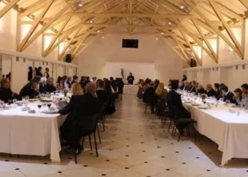 Las ausencias y presencias en el agasajo de Milei a los diputados que respaldaron el veto presidencial