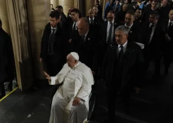 Francisco elogió la «valentía» del rey Balduino por no firmar la ley «asesina» del aborto