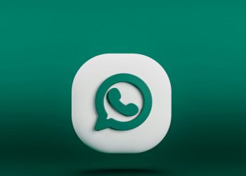 «Tormenta negra», la nueva función de WhatsApp que cuida la vista de los usuarios: cómo activarla