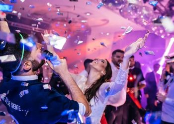 Pese al anuncio de eliminación, SADAIC sigue intimando el pago por la música a salones de fiestas