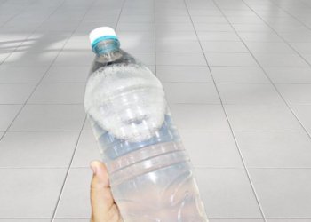 Cómo limpiar el suelo en casa con sólo 3 ingredientes y dejarlo impecable