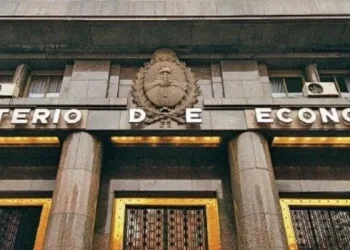 Desde Economía insisten en que el presupuesto no incluye suba de impuestos
