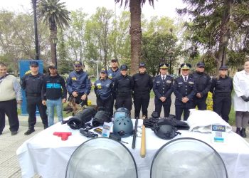 La delegación local de la Policía Federal “abrió sus puertas” a la comunidad en la Plaza San Martín