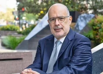 El FMI desplazó al funcionario que había criticado Milei