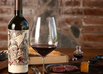 El restaurante más caro de Argentina está en Mendoza: un menú cuesta casi $3 millones