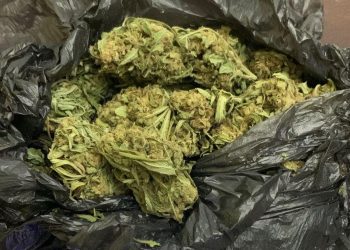 Detienen a un hombre con pedido de captura y le secuestran droga