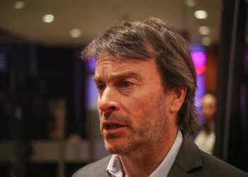 Lisandro Nieri criticó a Javier Milei: “Es mejor el bisturí que la motosierra”