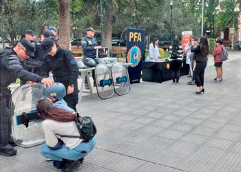 La Policía Federal realizará una jornada de orientación vocacional denominada “puertas abiertas”