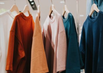 ¿Usás estos colores?: qué dice la IA sobre los tonos para vestirse y cómo se vinculan con la inteligencia