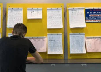 Un gesto conmovedor:  Un viudo ganó la quiniela, se volvió millonario y cumplió una tierna promesa que le hizo a su difunta esposa