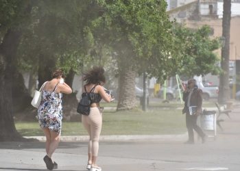 El Zonda no se va de Mendoza: las medidas de precaución que hay que tener durante los festejos de la primavera