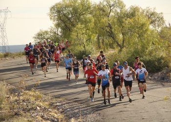 Paula Moschella y Denis Álvarez ganaron los 10km “Entre Viñedos y Montañas” 28º aniversario de Diario San Rafael