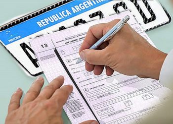El Gobierno anunció la reducción de aranceles para trámites de registro automotor, pero surgen dudas sobre la implementación provincial