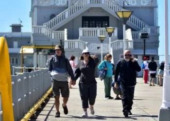 Fin de semana largo: se movilizaron 1,4 millones de turistas y gastaron $228.479 millones