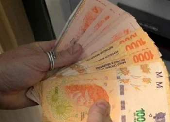Los salarios suben 5,7% en agosto, pero el poder adquisitivo sigue por debajo del 2023