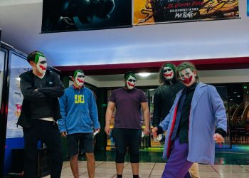 Furor por el “Joker 2”: Llegaron al cine caracterizados como el personaje y sorprendieron a todos